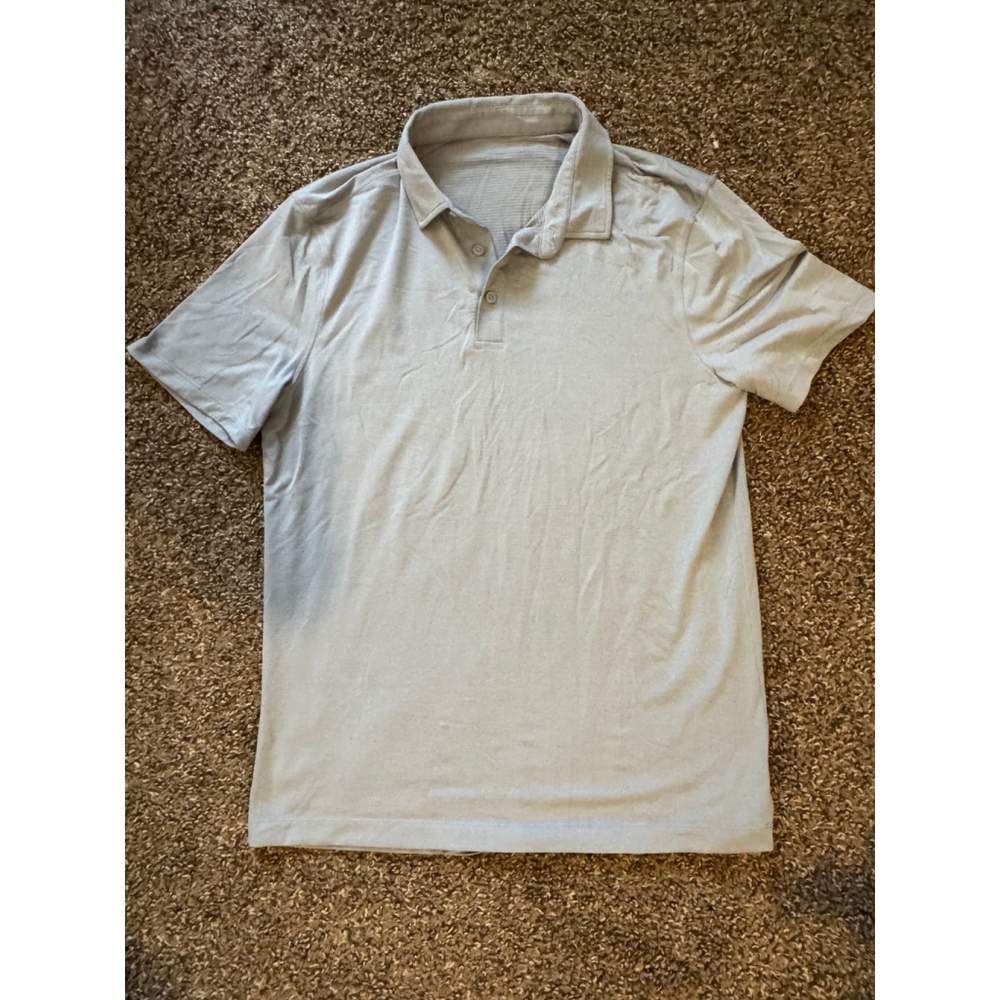 Lululemon Men’s Polo Shirt Gray Short Sleeve (Size S)